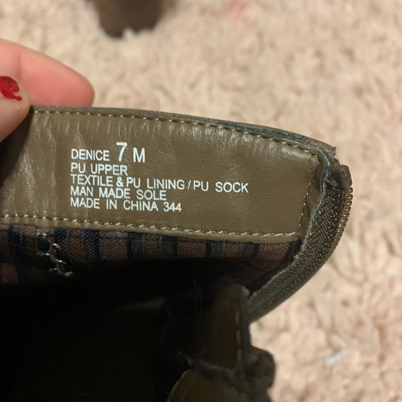 Madden Girl Brown Boots - Picture 3 of 4